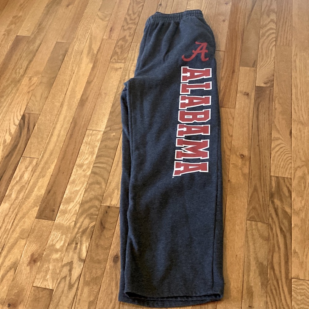 Sweat pants